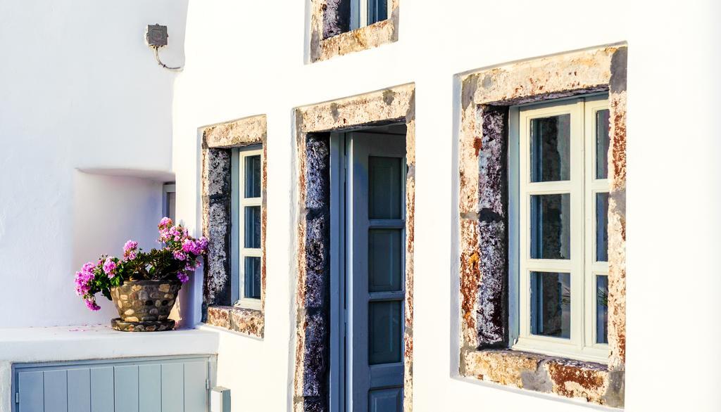 Fosuites Oia  Exterior photo