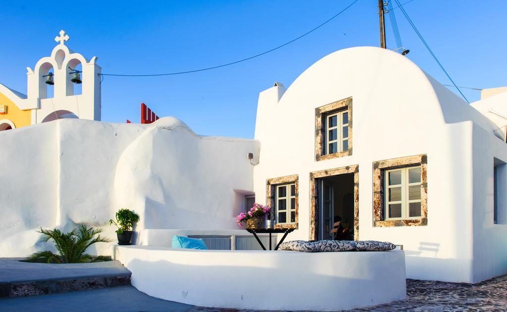Fosuites Oia  Exterior photo